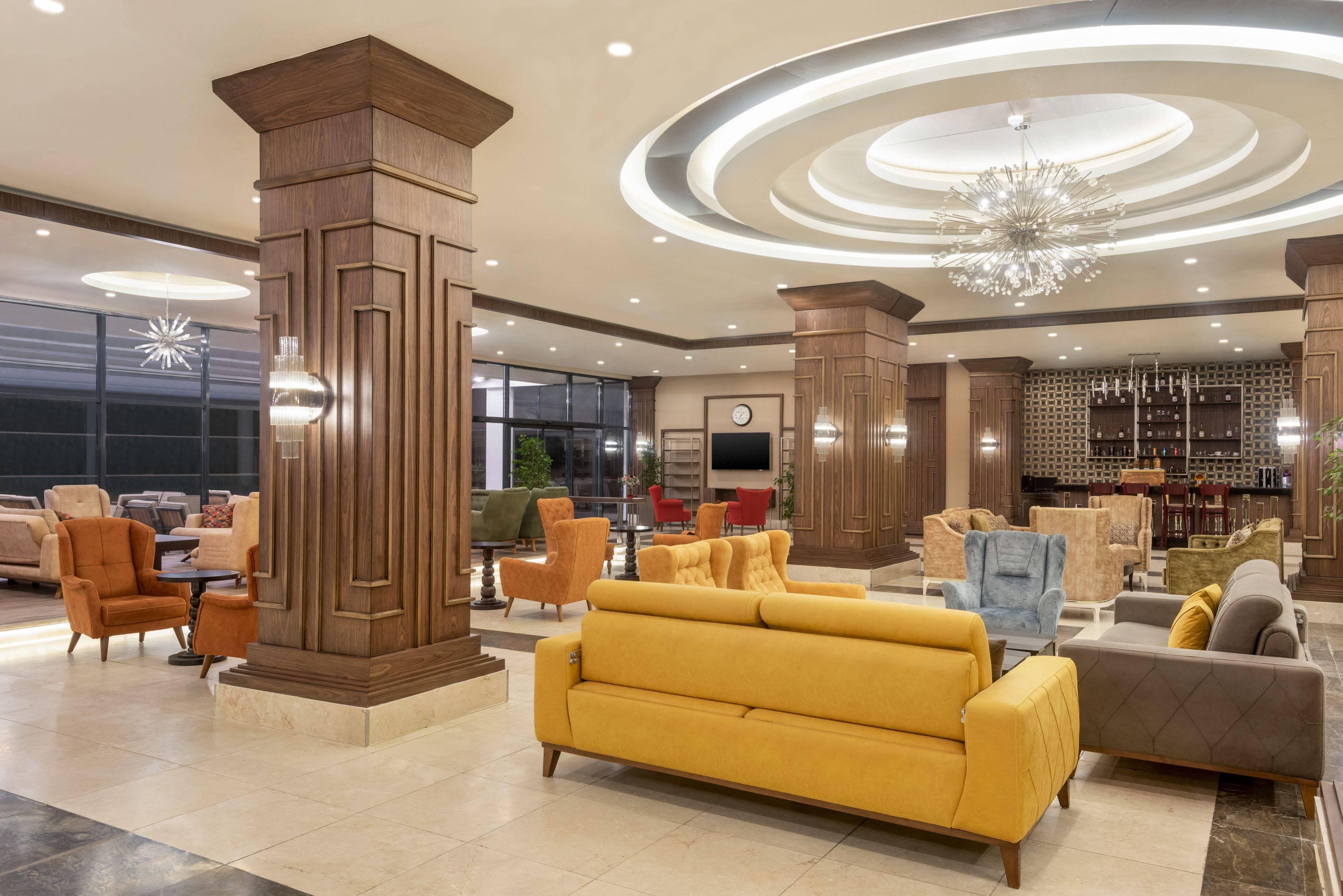 Ramada Resort By Wyndham Unye Exterior photo