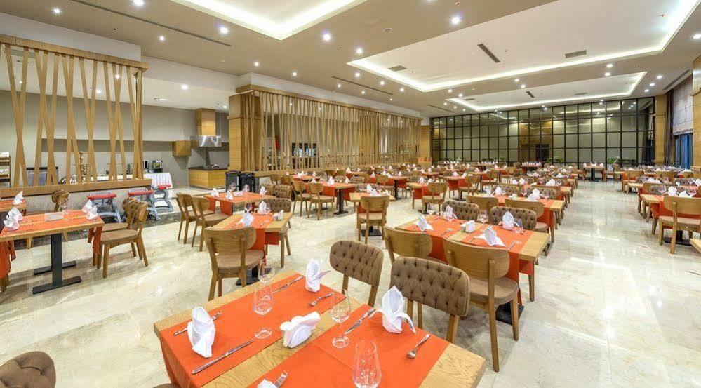 Ramada Resort By Wyndham Unye Exterior photo